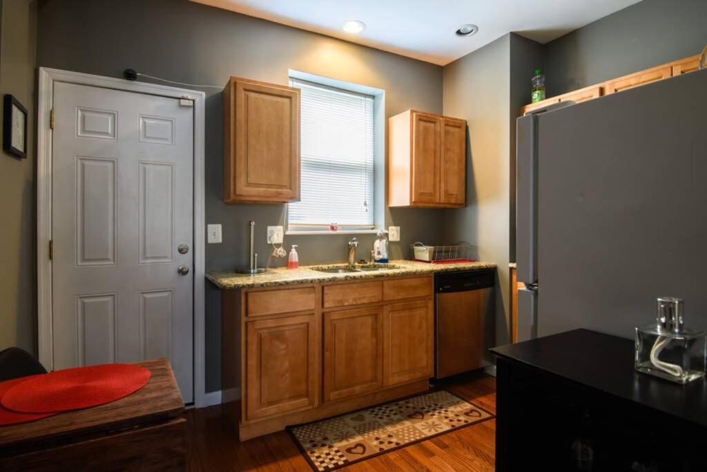 Italian Casetta In Thee Italian Market South Philly Apartment Philadelphia Bagian luar foto
